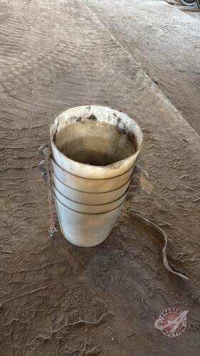 10&rdquo; poly auger spout