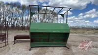 F67 Real Industries Creep Feeder