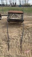 F75 2 Seater Buggy with Single Horse Hitch