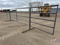 F110 New 24' 5-bar freestanding panel