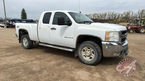 F162 2008 Chevrolet 2500 HD truck Z71, 302,118 showing, VIN# 1GCHK29K58E175050, OWNER: Association of Manitoba Community Pastures Inc SELLER: FRASER AUCTION SERVICE LTD__________________________________*TOD* (KEYS)