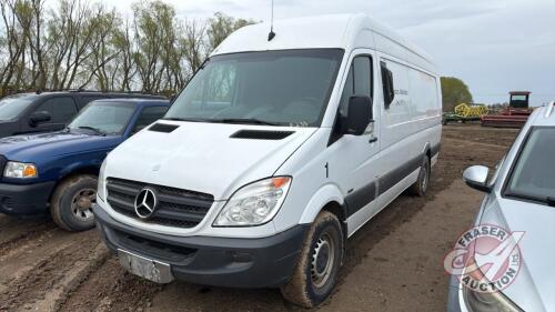 F233 2012 Mercedes 2500 Sprinter van, 623,828 showing, VIN#WD3BE8CC5C5610492 , OWNER: Clark's Poultry Inc, SELLER: FRASER AUCTION SERVICE LTD______________________________________________*TOD* (KEY)
