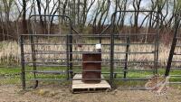 F212 NEW 12' 6 bar panel with 4' walk thru gate (A)