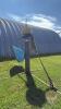 Cattle oiler with mineral tub (Unti C)