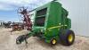 John Deere 569 MegaWide Plus rd baler s/nCDD391556