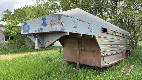 1981 18&rsquo; Trail King Tandem Axle Stock Trailer, VIN# TK198118, OWNER: Jody R Airey, SELLER: FRASER AUCTION SERVICE LTD______________________________*TOD*