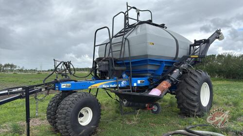 New Holland P 1040 tow behind air cart S/N Y8S015028