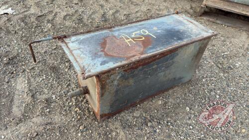 A59 20&rdquo; x 10&rdquo; x 9&rdquo; Metal Stock Water Box