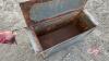 A59 20&rdquo; x 10&rdquo; x 9&rdquo; Metal Stock Water Box - 2