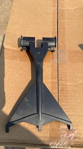 A73 Set of New Poly Duck Foot Fingers for John Deere Header