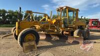A125 1986 Champion 740 Road Grader **Key**
