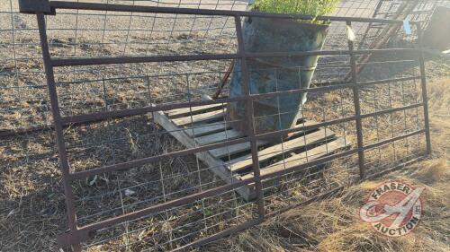 A82 10' 6 Bar Gate with Expanded Wire (D)