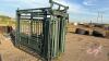 A122 Rugged Ranching Squeeze Chute - 2