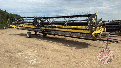 A77 36&rsquo; New Holland Honey Bee 94C Header
