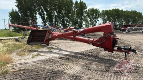 A118 Buhler/Farm King 1385 PTO Swing Hopper Auger