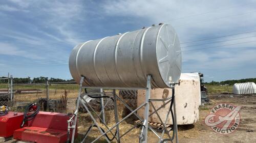 A112 500 Gallon Split Fuel Tank on Metal Stand