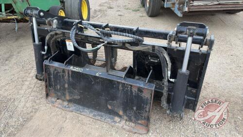 A250 6' Erskine Manure Fork with Grapple