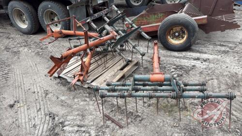 A124 (4) 4' Sections of Mounted Harrows