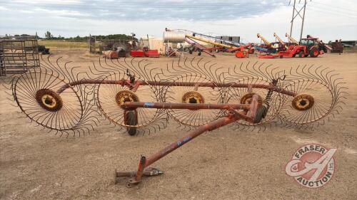 A180 5 Wheel Hay Rake