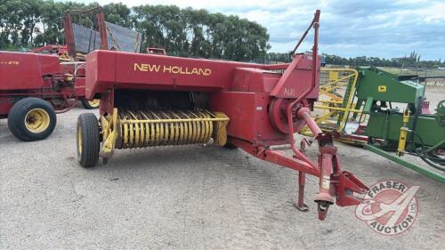 A181 New Holland 276 Hayliner Square Baler, S/N 293961