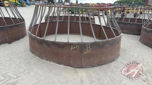 A243 Skirted Round Bale Feed Ring (B)
