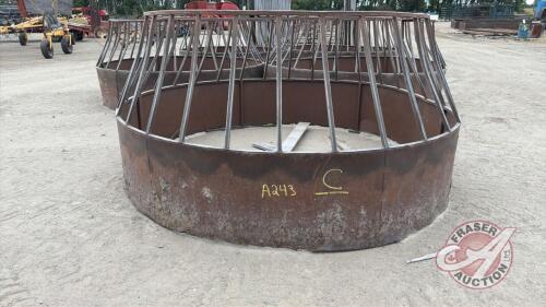 A243 Skirted Round Bale Feed Ring (C)