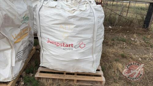 A172 Large Tote of Firewood / Cut Off Lumber (C)