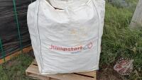 A172 Large Tote of Firewood / Cut Off Lumber (G)
