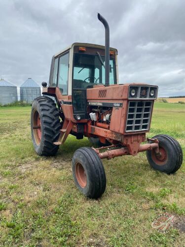 International 1086 tractor s/n100785