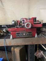 Valve refacer