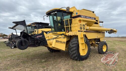 New Holland TR98 combine s/n: 564019