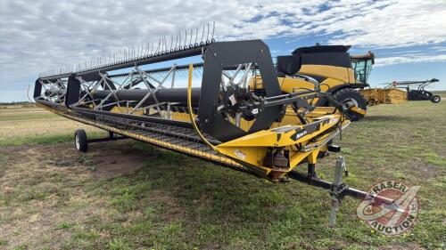 36&rsquo; New Holland 94C Draper header s/n: 360400933