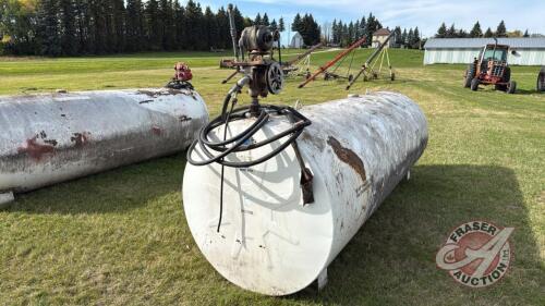 Westeel 1000gal fuel tank with electric pump, hose, nozzle. s/nC-64060 Tank (B)