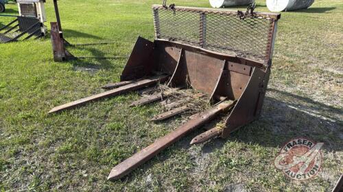 6&rsquo; Shop built bucket with manure tines and fold up bale forks