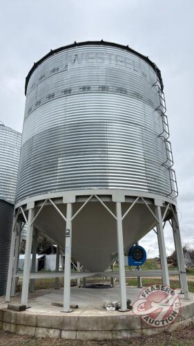 (Bin 2) Approx 6350 bus Westeel bin on Comte hopper cone (Must be removed from sale site by October 1st 2027)