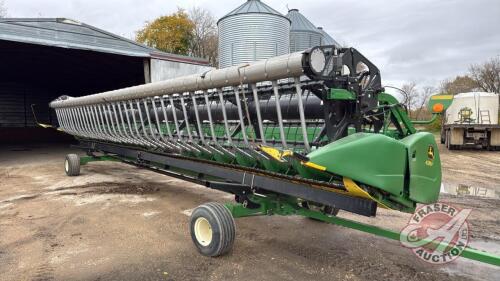 35&rsquo; John Deere 635F HydraFlex header s/n: 765205