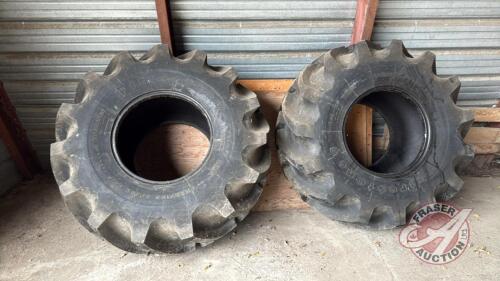 Firestone Champion Spade Grip 28L-26 tire (like new)