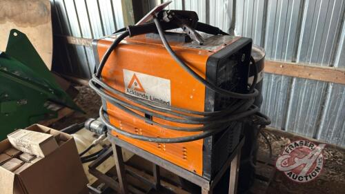 Ackland&rsquo;s Limited AK-Matic 130 mig welder