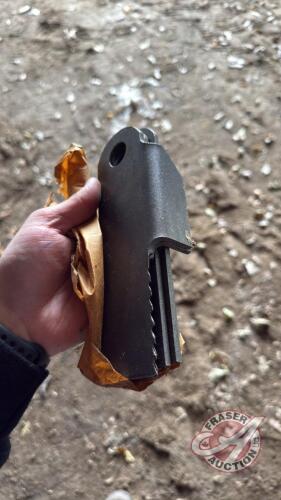 New John Deere fine cut chopper blades