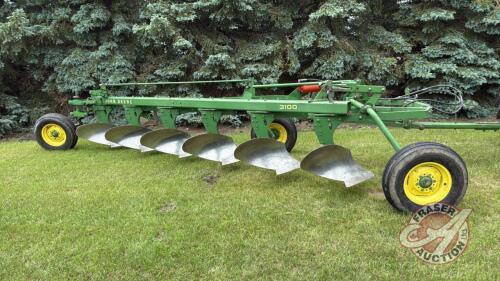 John Deere A3100 6 bottom plow, S/N-04937