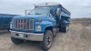 1993 GMC TopKick T/A Truck with Cat Diesel engine. Allison 6 speed auto, recent injector work, 22 foot Double L live bottom box, hydrolic and eectric unload, electric side and end gate, roll tarp, 271000 kms, vin 1GDT7H459PJ512334. - 2