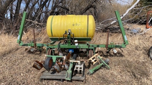 20' H&S BSW120 3pt row crop sprayer