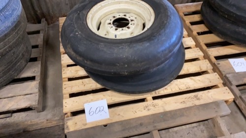 single rib tires