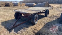 4-wheel wagon with wooden rack deck