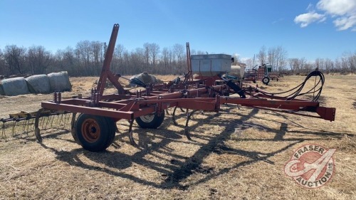 26' White 476 tillage w/Degelman 3-bar harrows