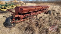 18' IH 300 Diskall seeder