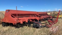 28' CaseIH 7200 hoe press drills