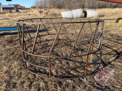 Standard round bale feed ring