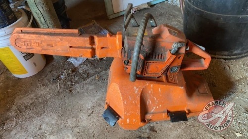 Husqvarna 51 chainsaw with Poly case