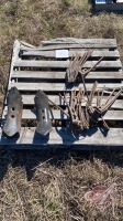 Beaver tail shovels and NH3 tubes